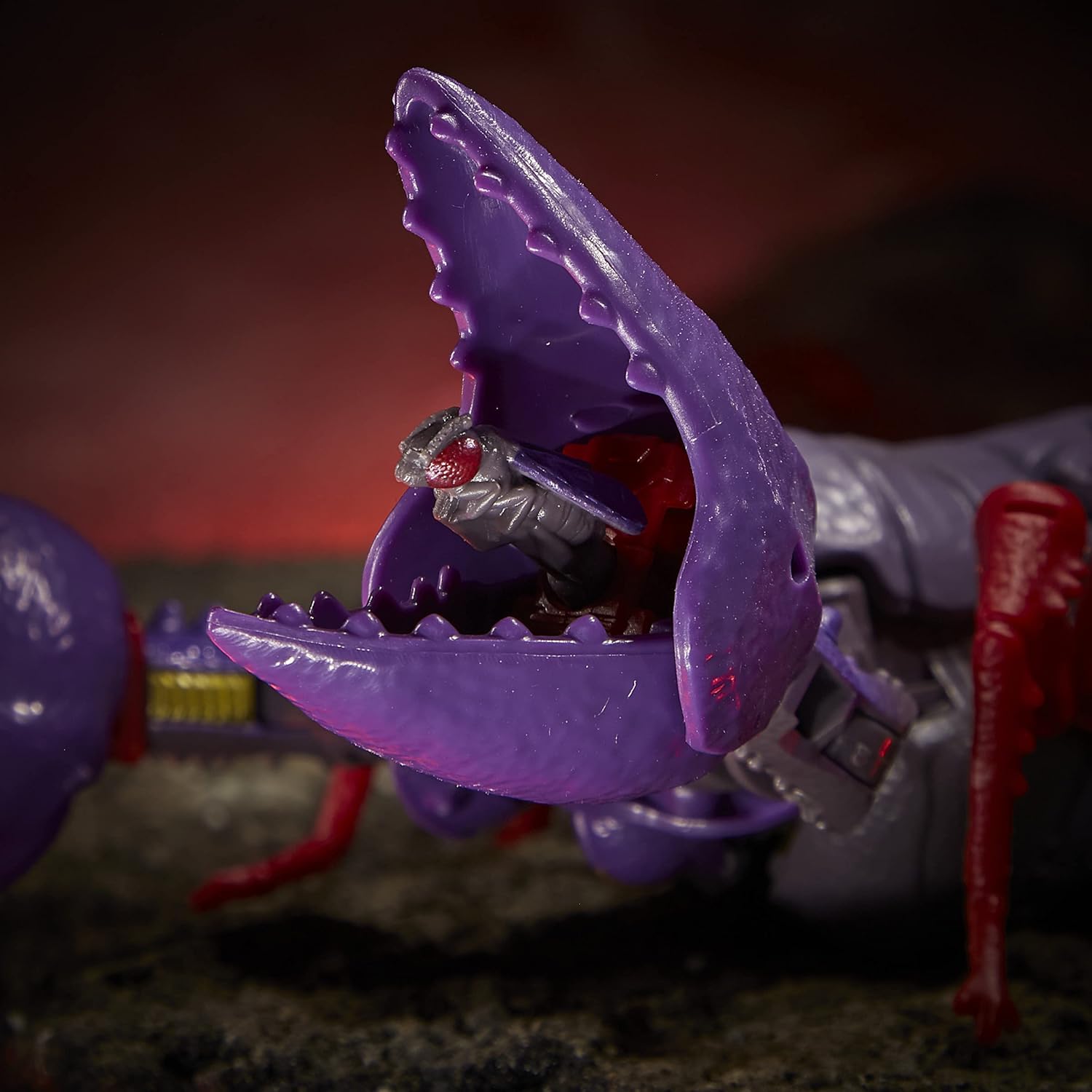 Predacon Scorponok Action Figure 5.5-inch Y129378