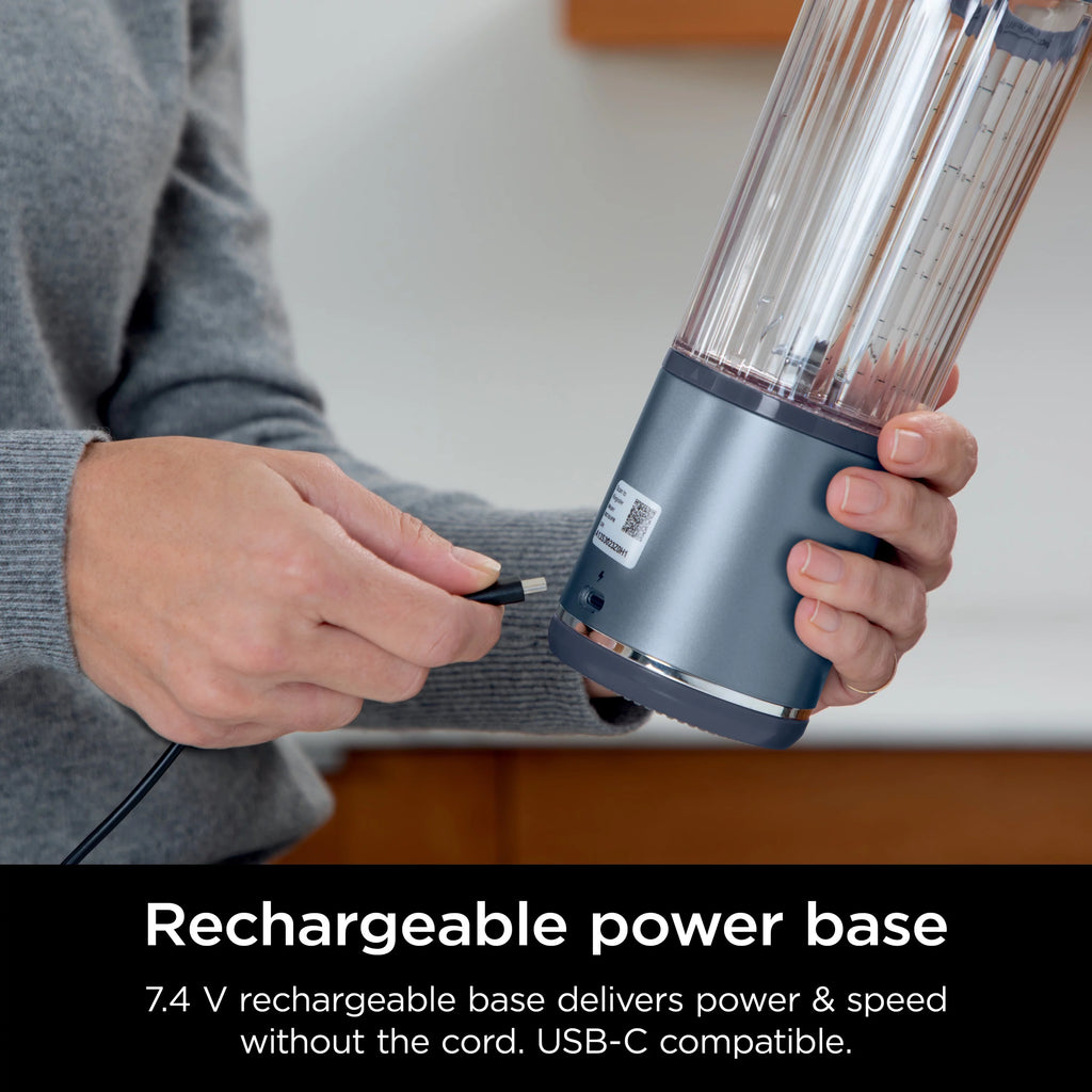 Portable 18 oz. Blending Vessel with Leakproof Lid and Sip Spout, Denim Blue D668396