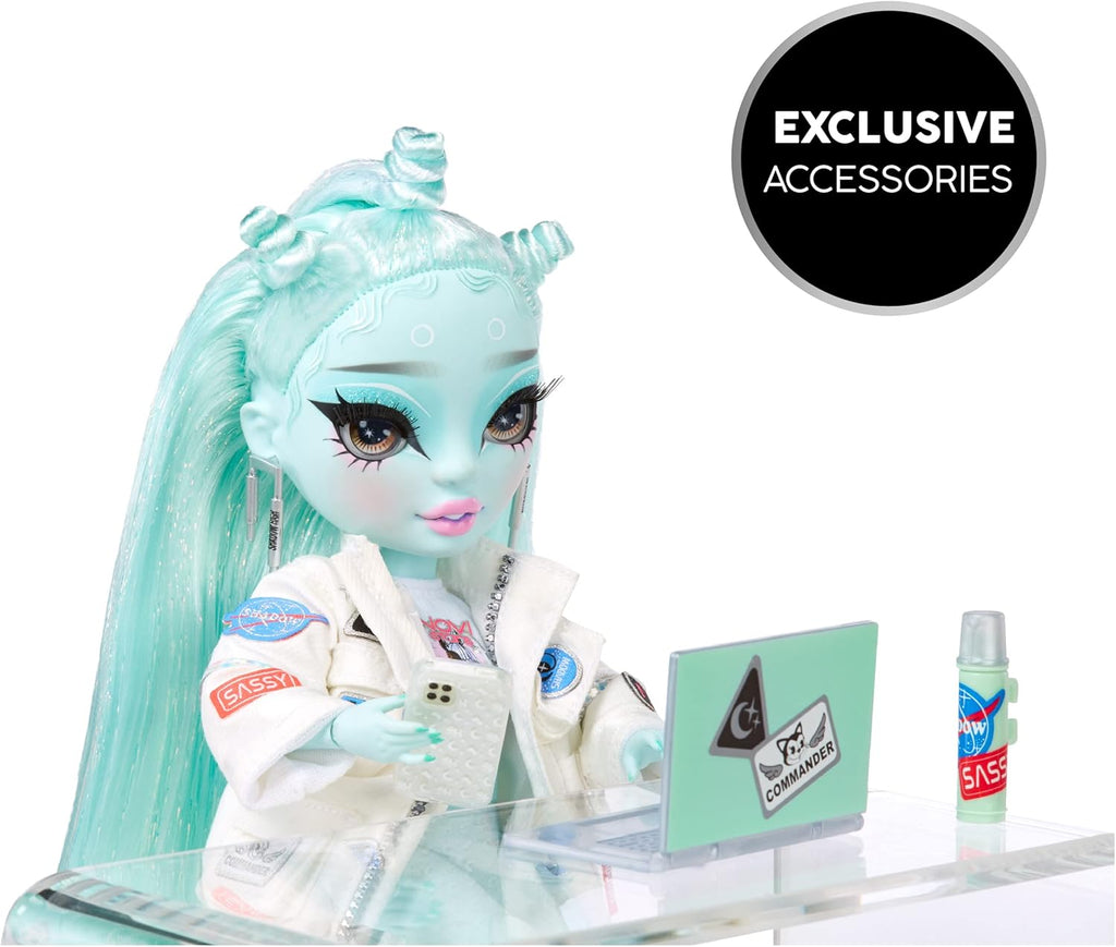 Light Green Fashion Doll with Colorful Accessories for Kids J469957