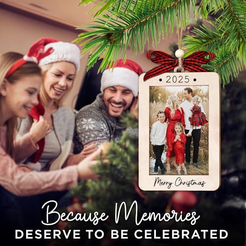 Christmas Ornament Picture Frame - Wooden Landscape Photo Frame for Tree U347