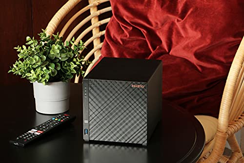 4 Bay NAS, Quad Core, 2.5GbE, 1GB RAM, Network Attached Storage I720