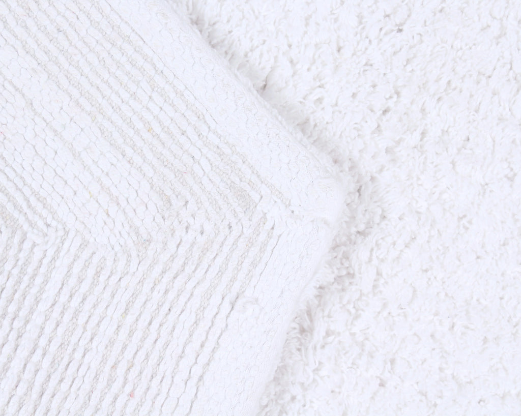 100% Cotton Tufted Bath Rug, Non-Slip, Machine Washable, 22x60 Runner A501
