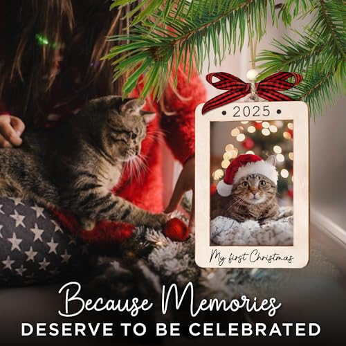 Christmas Ornament Picture Frame - Wooden Landscape Photo Frame for Tree U347