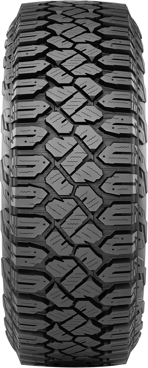 All Terrain LT285/70R17 Light Truck Tire J984