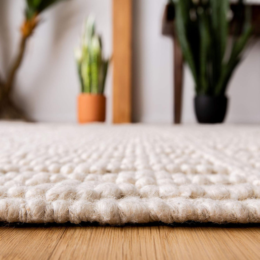 Handmade Moroccan Wool Fringe Accent Rug - 2' x 3', Ivory U241