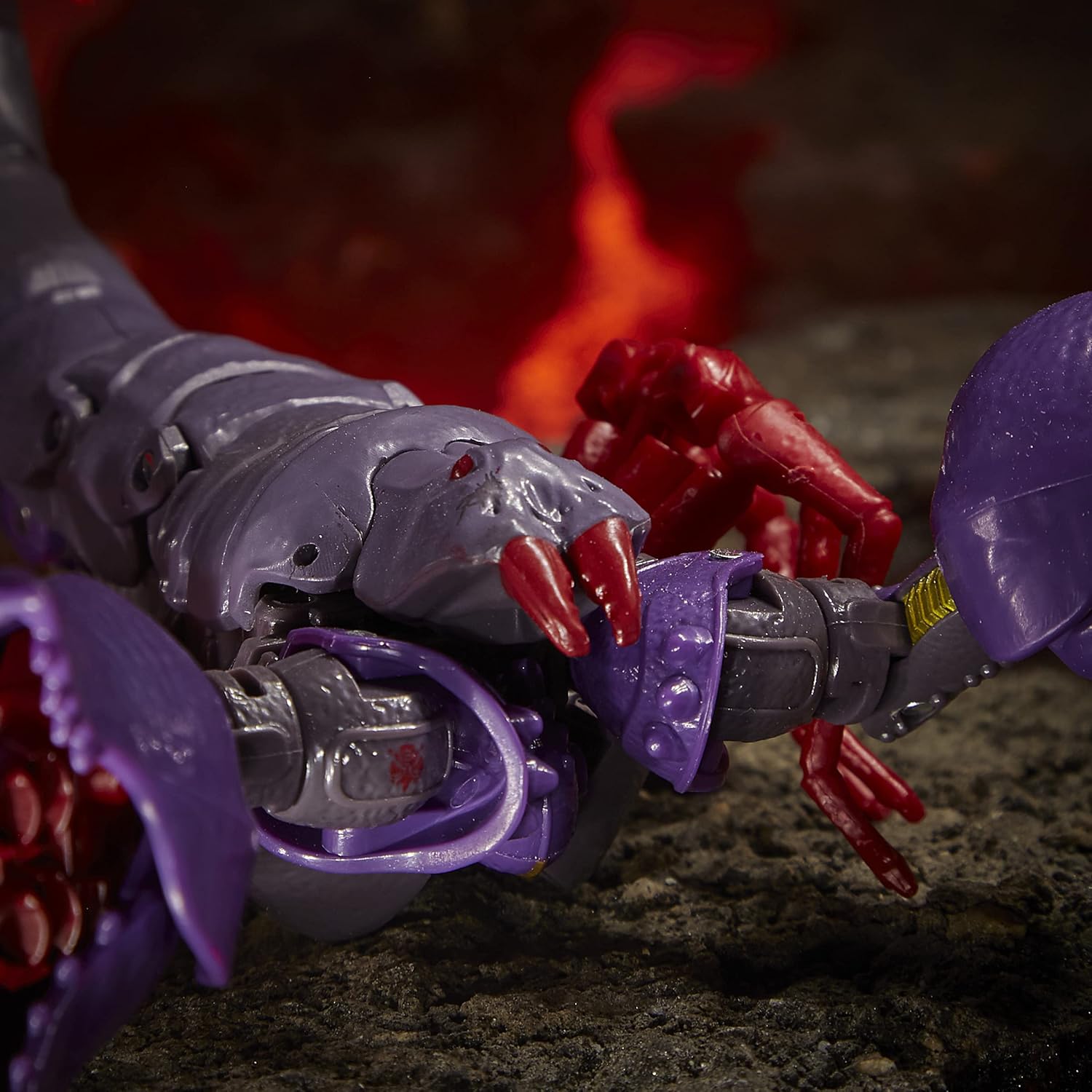 Predacon Scorponok Action Figure 5.5-inch Y129378