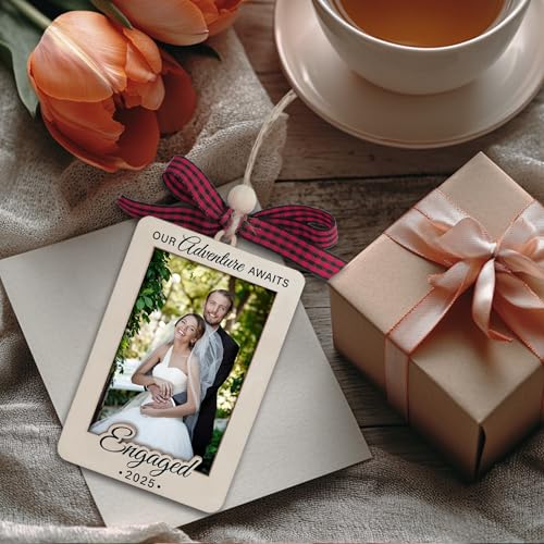 Christmas Ornament Picture Frame - Wooden Landscape Photo Frame for Tree U347