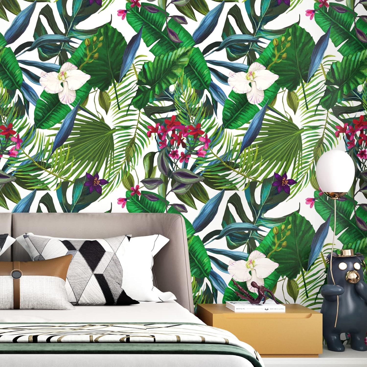 Tropical Green Floral Peel and Stick Wallpaper 24"x118" Z962