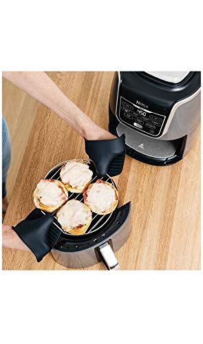 Air Fryer 4 QT, Roast, Bake, Broil, Reheat & Dehydrate S2570