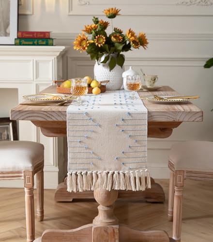 Christmas Table Runner 13 x 90 Inch Cotton Woven with Tassels Red and Beige B398787
