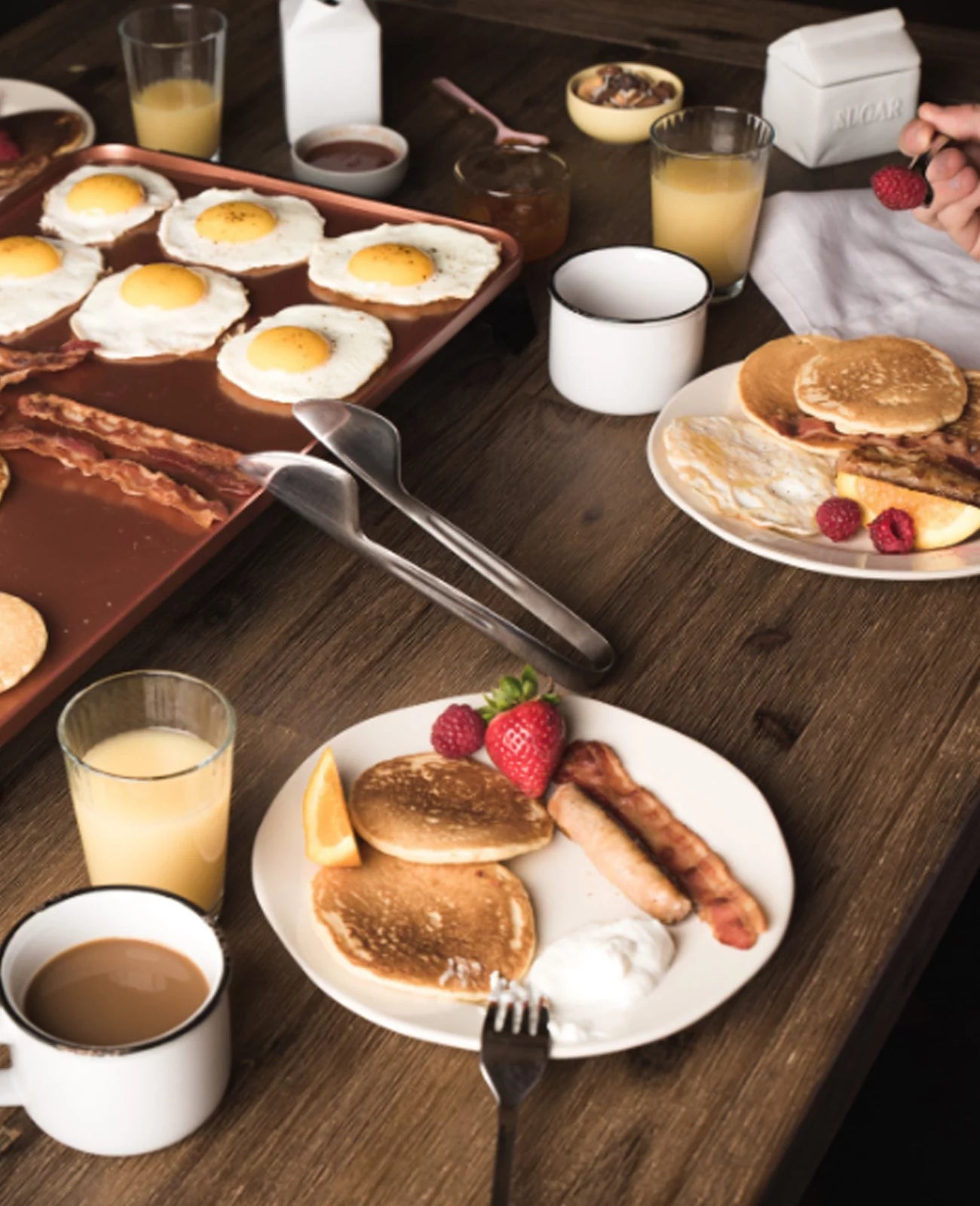 Nonstick Electric Griddle for 6 Eggs and Pancakes N240290