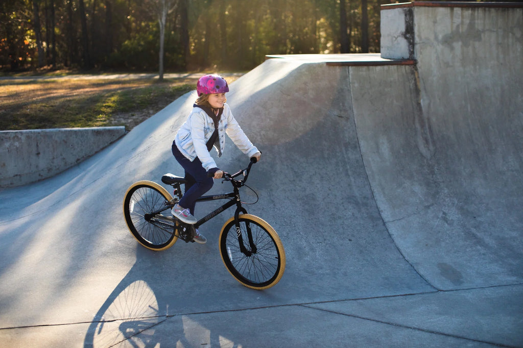 24-Inch Mens BMX Bike for Ages 13-17 R404