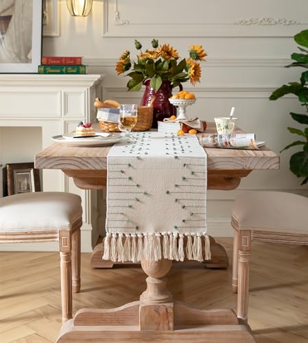 Christmas Table Runner 13 x 90 Inch Cotton Woven with Tassels Red and Beige B398787