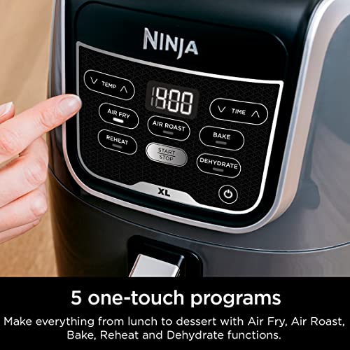Air Fryer 4 QT, Roast, Bake, Broil, Reheat & Dehydrate S2570
