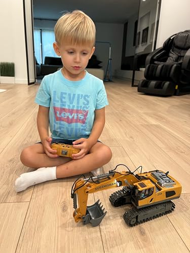 Remote Control Excavator Construction Toy for Boys with Metal Shovel and Lights J5730