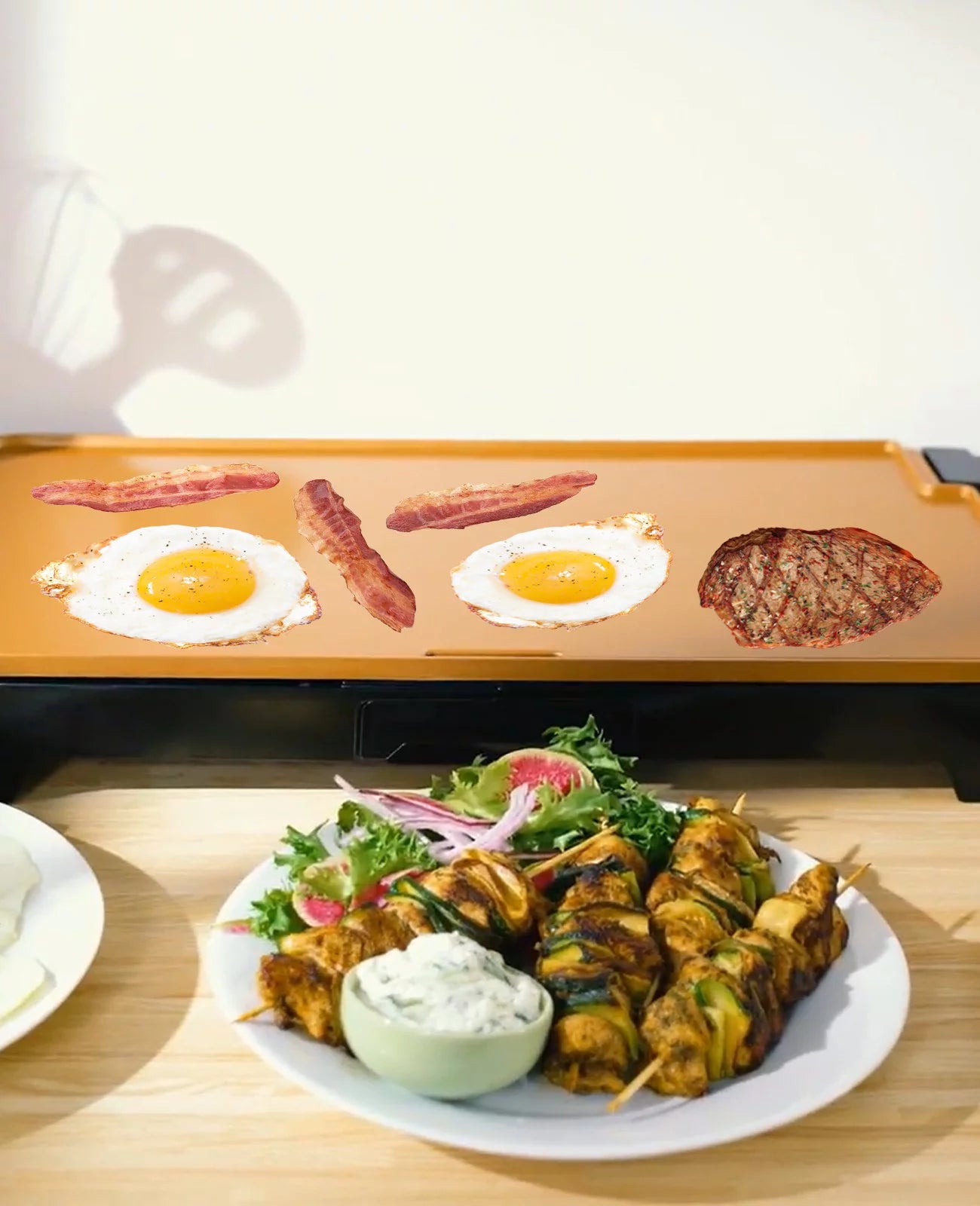 Nonstick Electric Griddle for 6 Eggs and Pancakes N240290