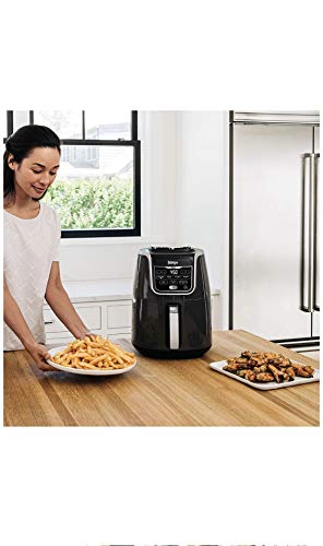 Air Fryer 4 QT, Roast, Bake, Broil, Reheat & Dehydrate S2570
