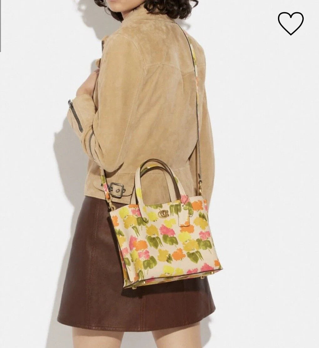 Floral Printed Leather Tote 24 V807416