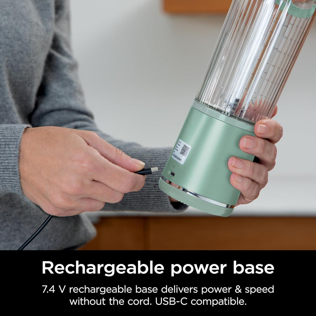 Portable Blender, Cordless, 18oz, for Shakes and Smoothies X399